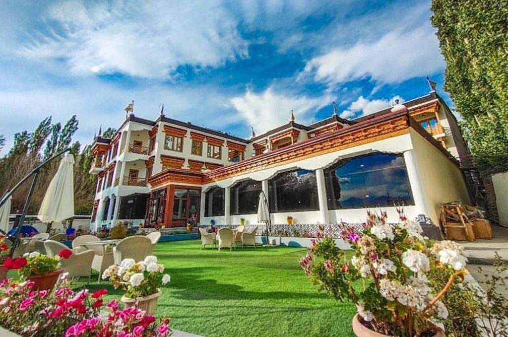 Balancing Business and Pleasure: Top Business Hotels in Leh Ladakh
